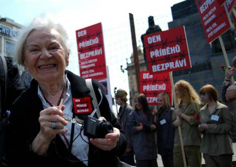 Laureátka Ceny Příběhů bezpráví, paní Hana Truncová