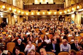 31. října v pražském paláci Lucerna