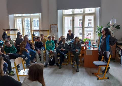 Debata s hostkou Janou Hradilkovou na ZŠ Vratislavova, Praha. 